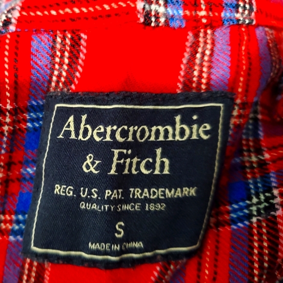 Shirts - Picture 3 of 3